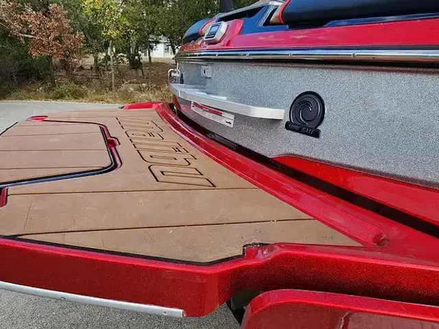 Malibu Wakesetter 23 Lsv