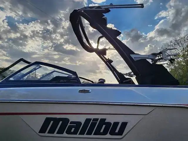 Malibu Wakesetter 23 Lsv