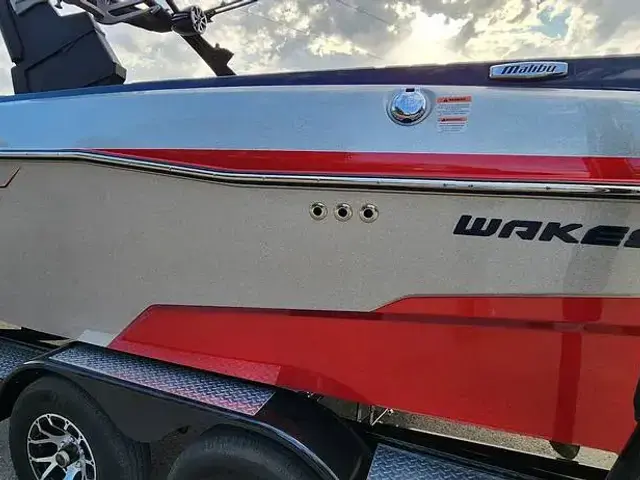 Malibu Wakesetter 23 Lsv