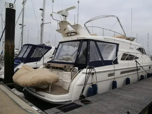 Sealine T52