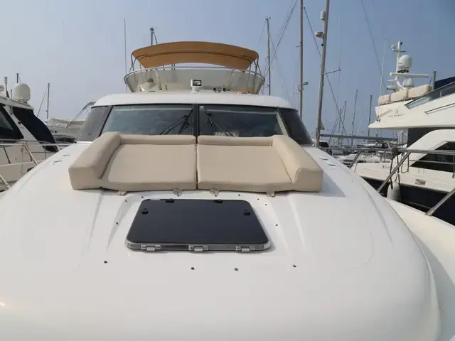 Sealine T52