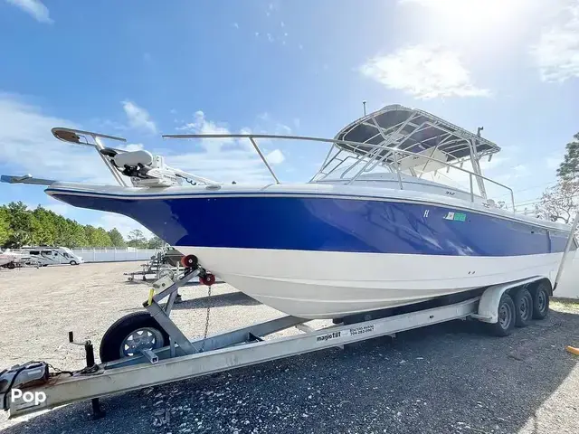 Cobia 312 Sport Cabin