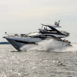 2024 Fairline Squadron 58