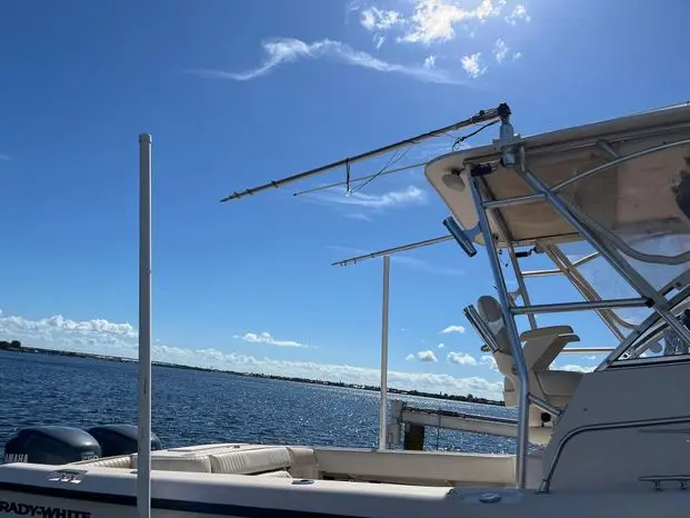 2007 Sailfish 282 sailfish