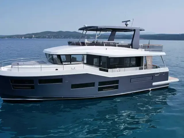 Beneteau Grand Trawler  62