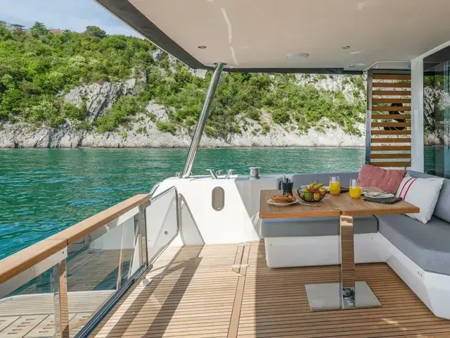 Beneteau Grand Trawler  62