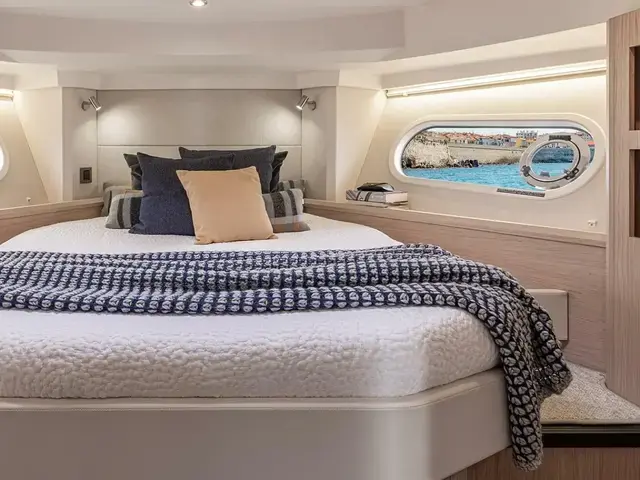 Beneteau Swift Trawler 44