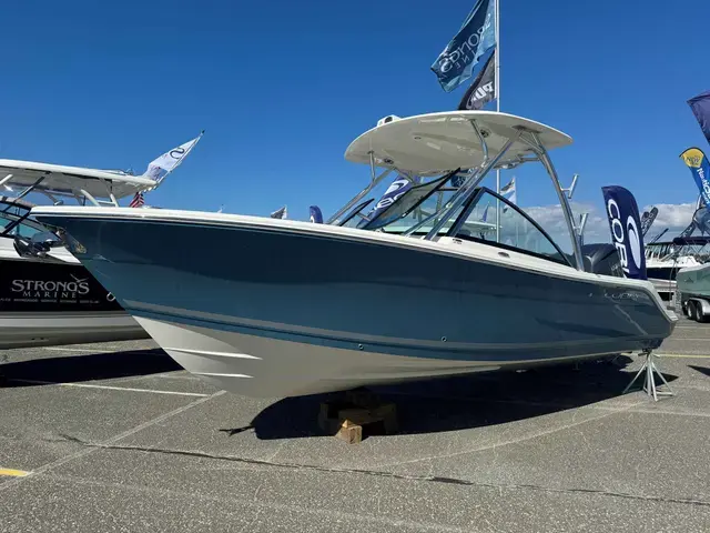 Cobia Boats 240 DC