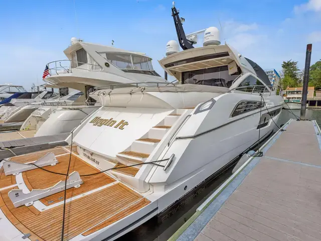 Sunseeker Predator 68