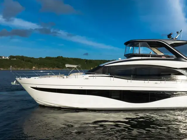 Princess Y72 Motor Yacht