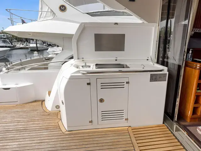 Sunseeker Predator 68