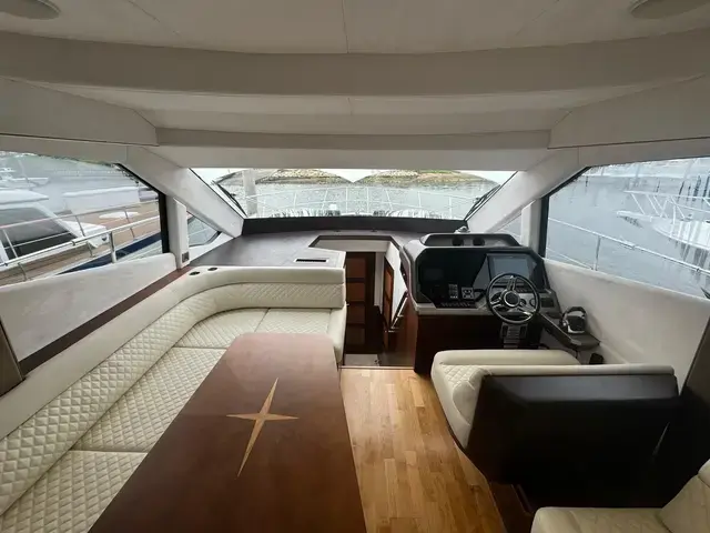 Galeon 500 Fly