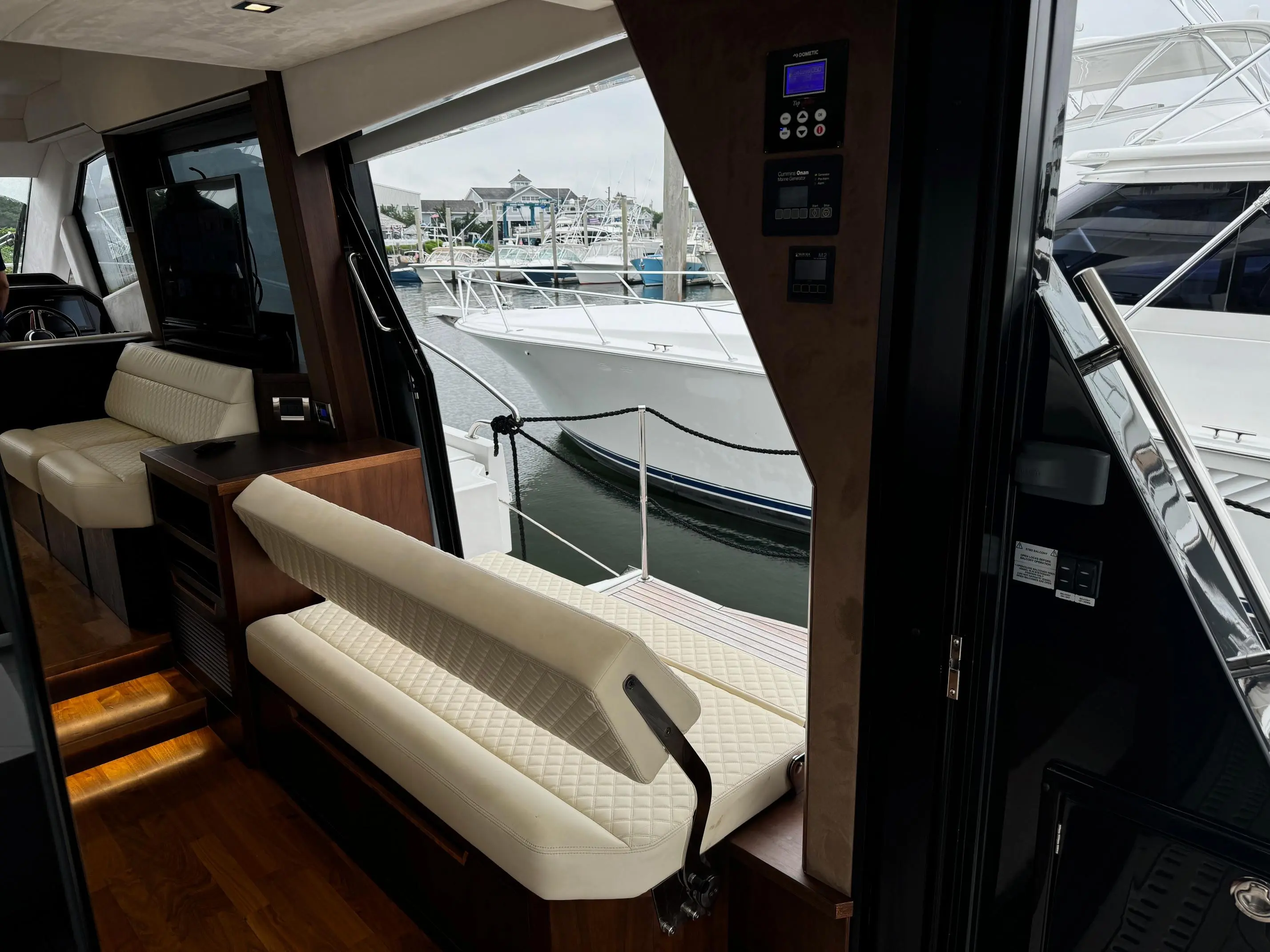 2019 Galeon 500 fly