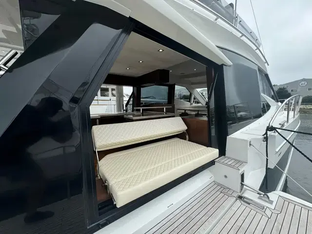 Galeon 500 Fly