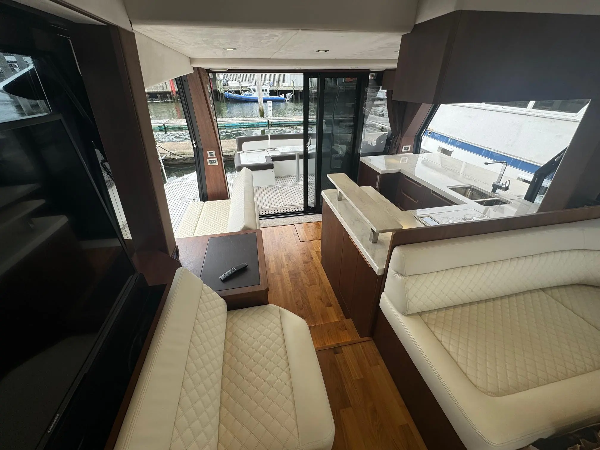 2019 Galeon 500 fly