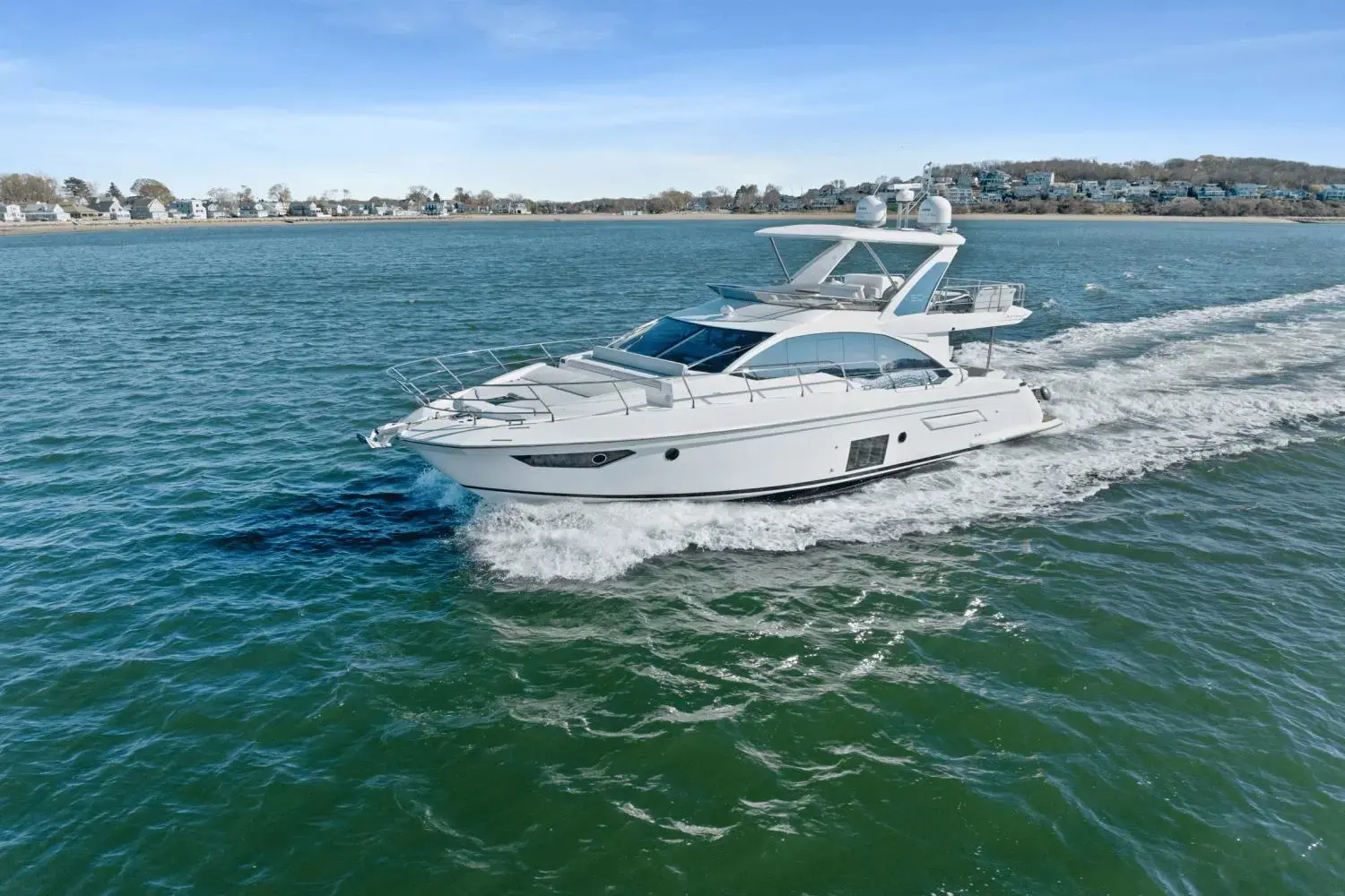 2022 Azimut 50 flybridge