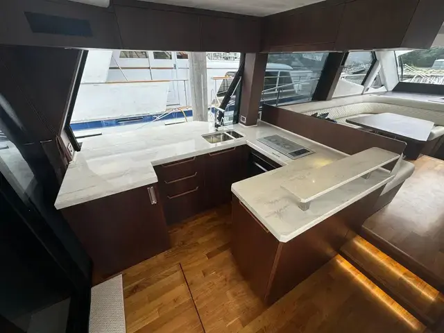 Galeon 500 Fly