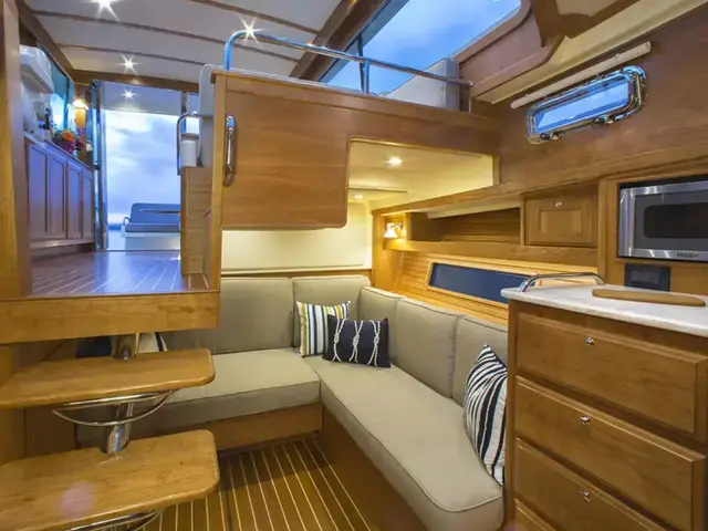 Sabre 38 Salon Express