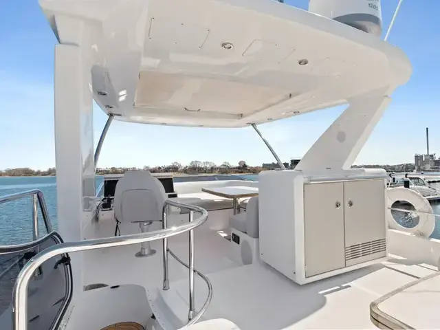 Azimut 50 fly