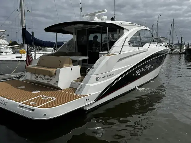 Cruisers Yachts 41 cantius