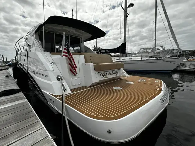 Cruisers Yachts 41 cantius