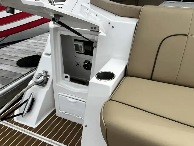 Cruisers Yachts 41 cantius