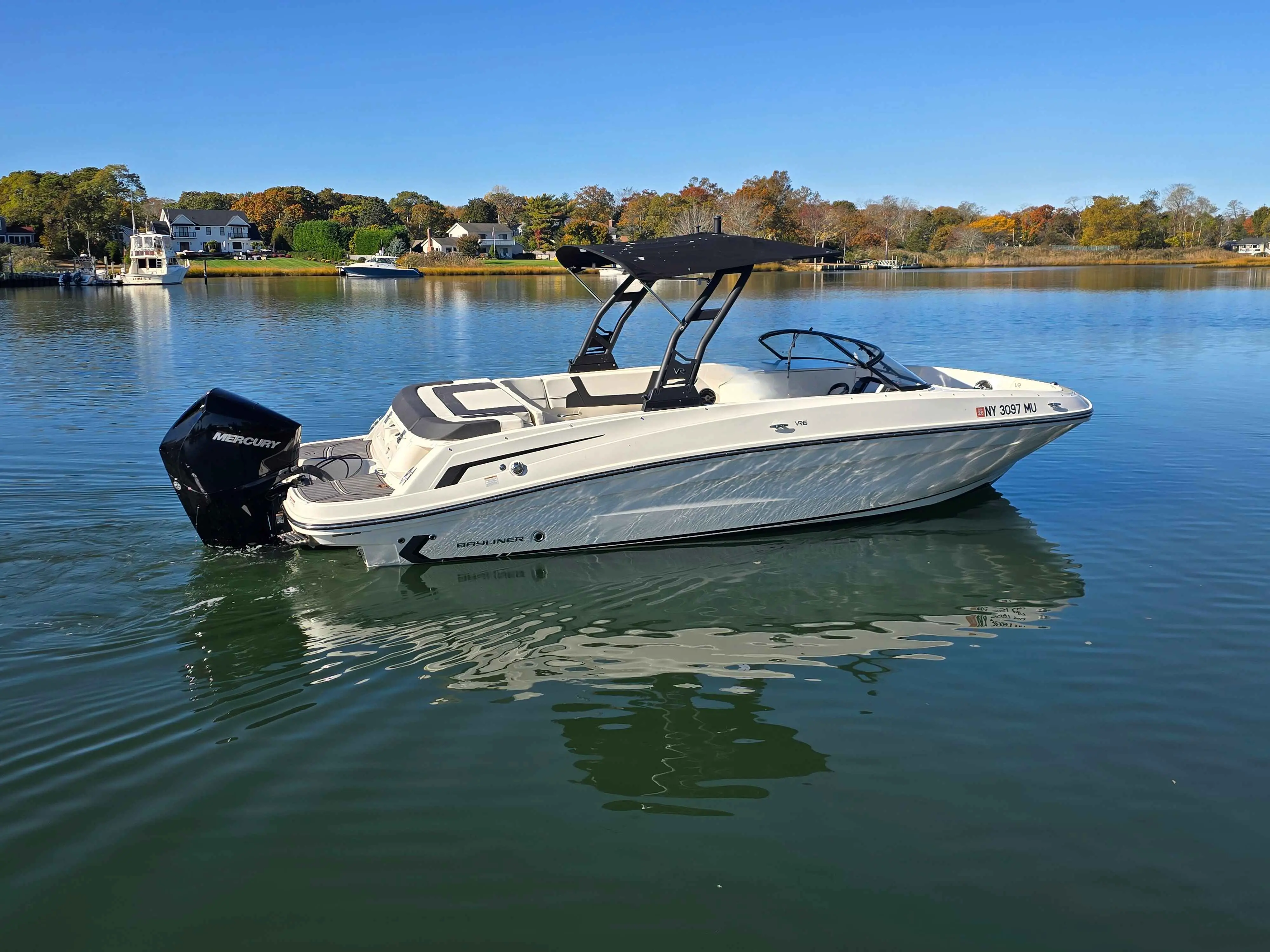 2023 Bayliner vr6 bowrider