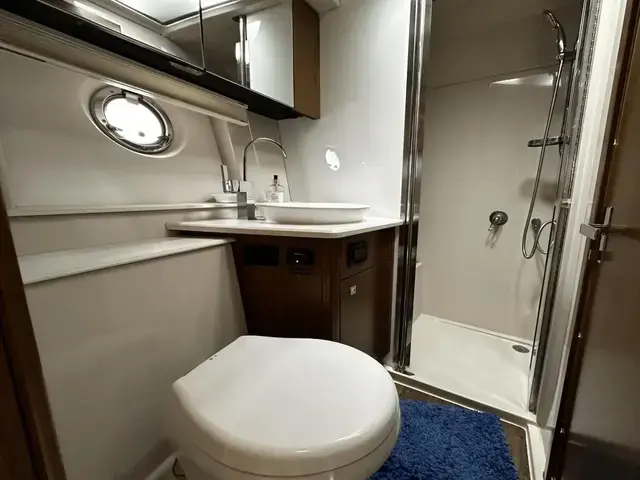 Cruisers Yachts 41 cantius