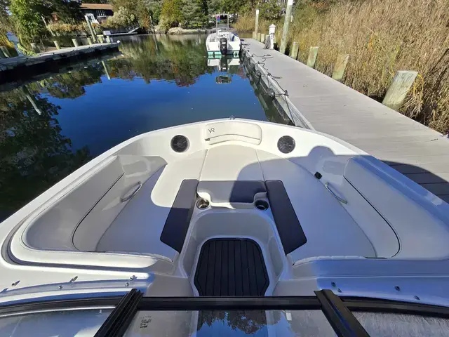 Bayliner VR6 Bowrider