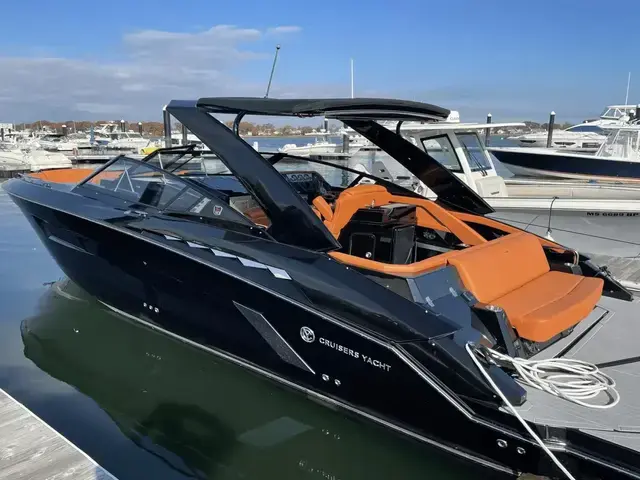 Cruisers Yachts 338 CX