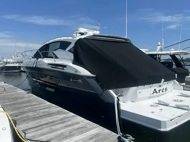 Cruisers Yachts 46 Cantius