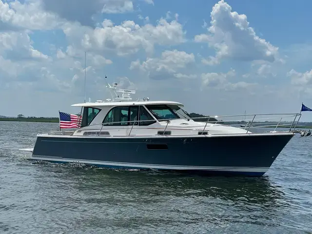 Sabre 43 Salon Express