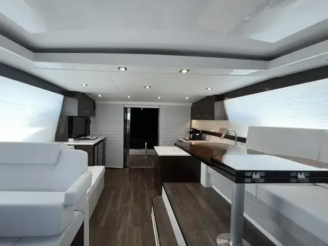 Cruisers Yachts 46 Cantius