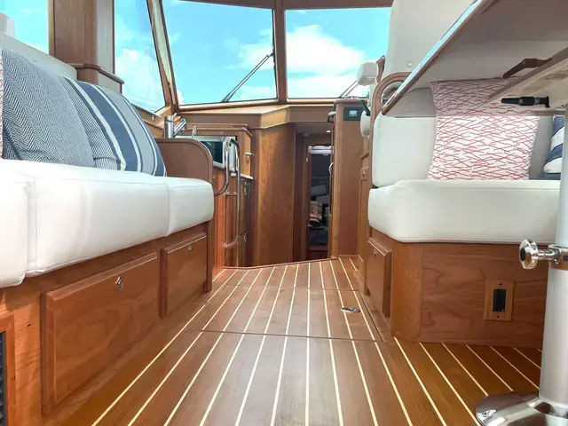 Sabre 43 Salon Express