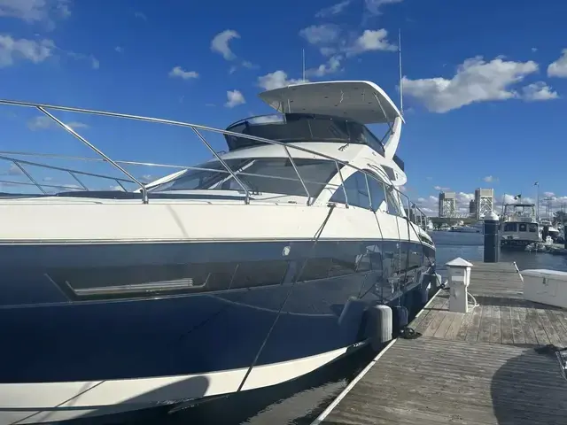 Cruisers Yachts 54 Cantius Fly