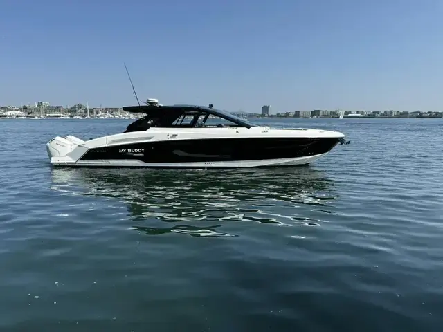 Cruisers Yachts 42 Gls-Ob