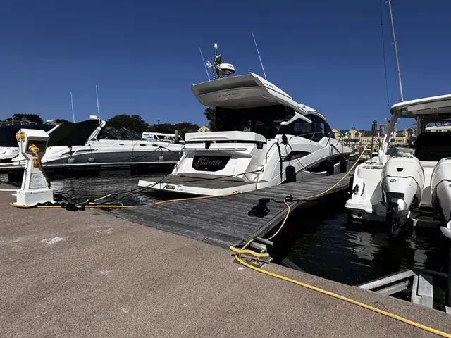 Galeon 425 HTS