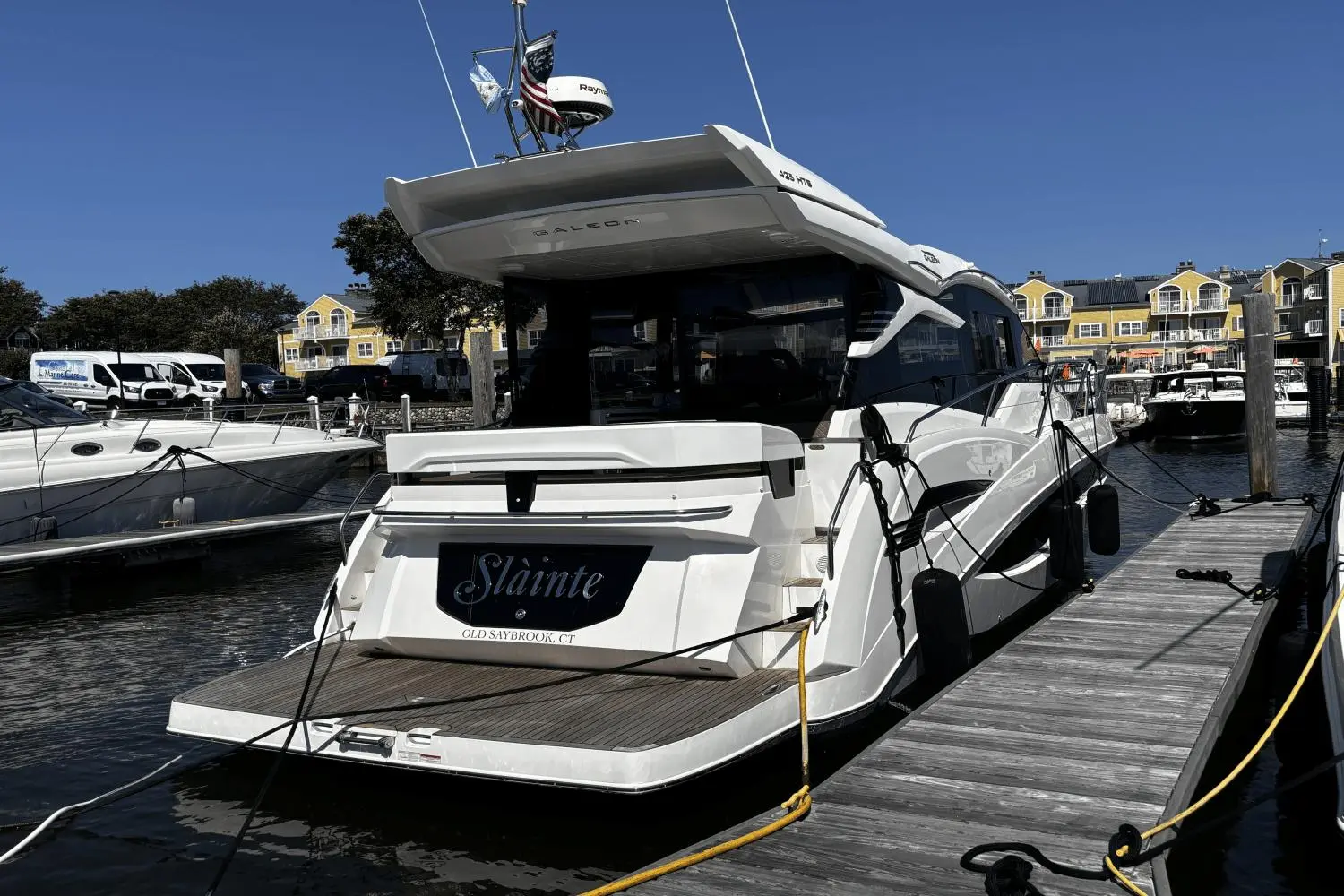 2021 Galeon 425 hts