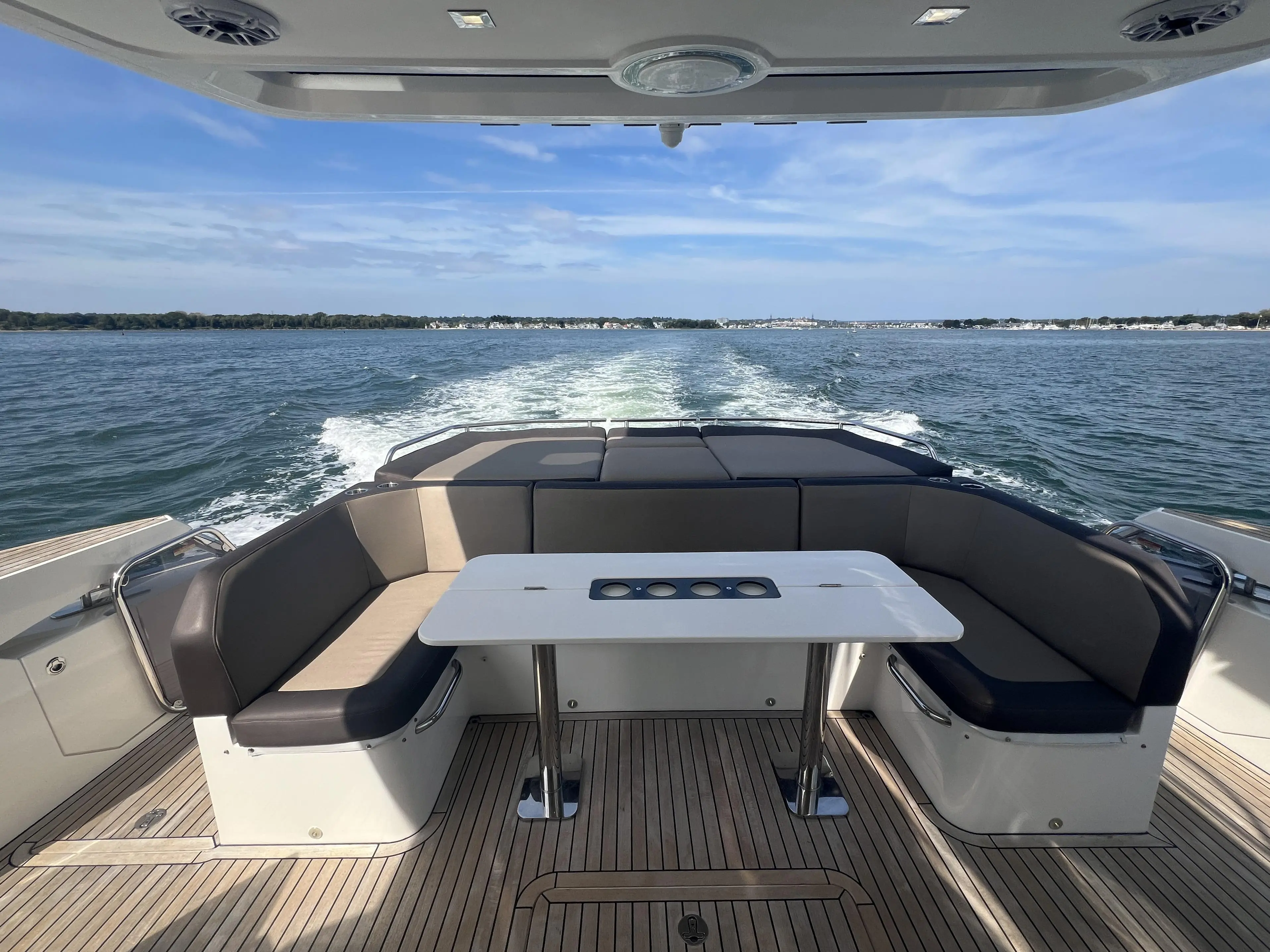 2018 Galeon 660 fly