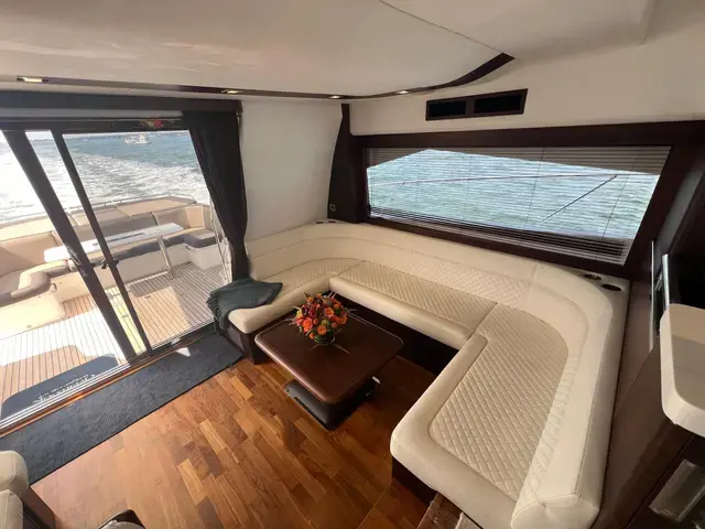 Galeon 660 Fly