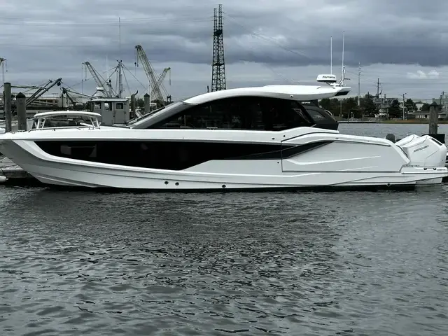 Galeon Gto 375