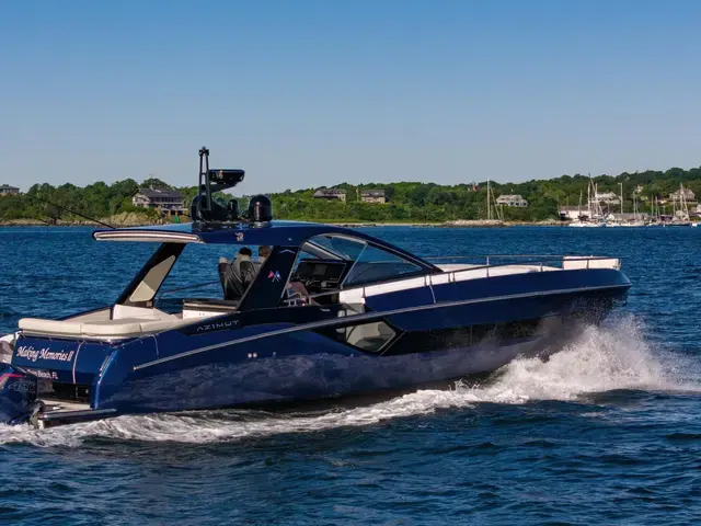 Azimut 47 Verve for sale in United States of America for $1,199,000 (£923,288)