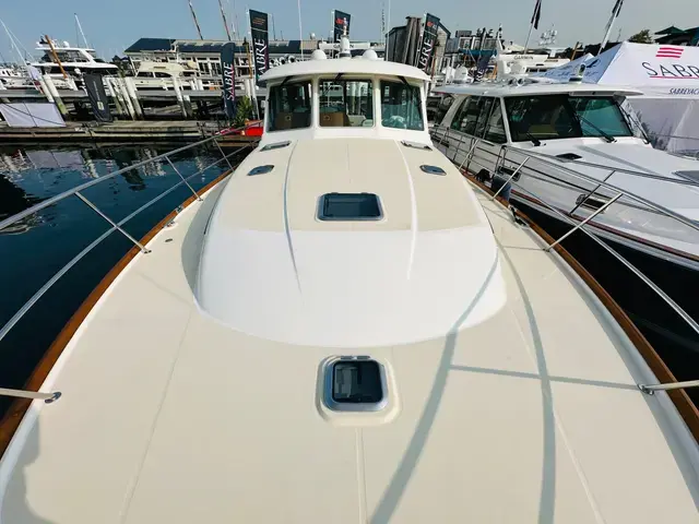 Sabre 48 Salon Express