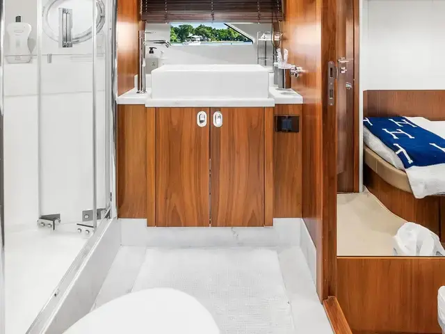 Sunseeker Manhattan 65