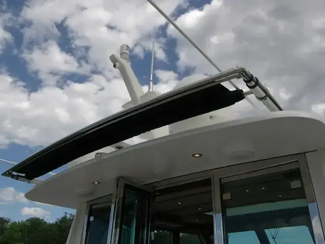 Sabre 42 Salon Express