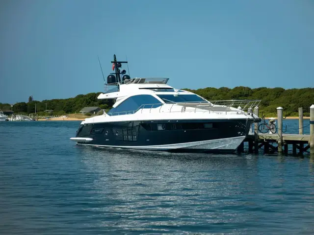 Azimut S7