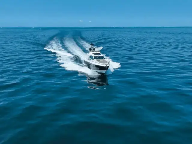 Azimut S7