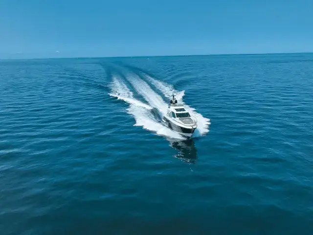 Azimut S7