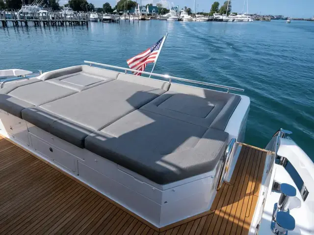 Azimut S7