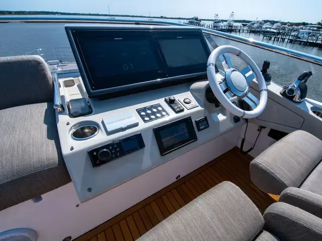 Azimut S7